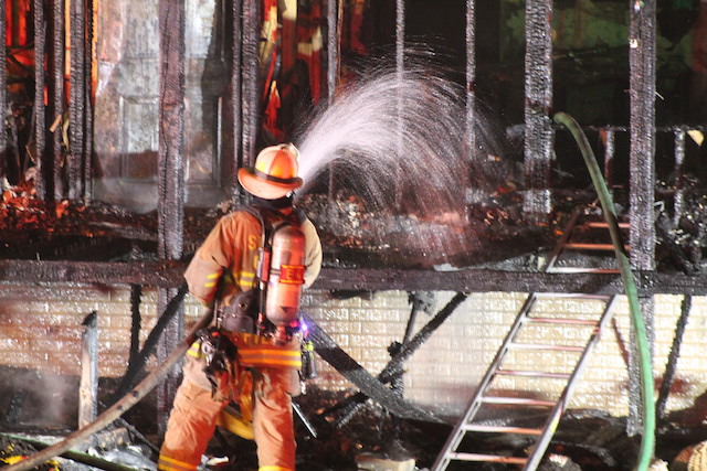 Fire Engulfs House On Moss Drive In Vista Woods