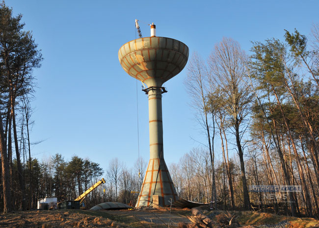  Either this will be a water tower or very large margarita glass. Most likely the former, this water tower is being erected at the corner of Sheilds Road and Austin Ridge Drive in North Stafford. [Photo: Mary Davidson / Potomac Local News] 