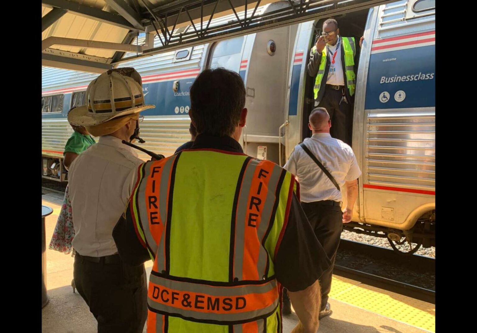 VRE cancels some afternoon trains after Amtrak derailment