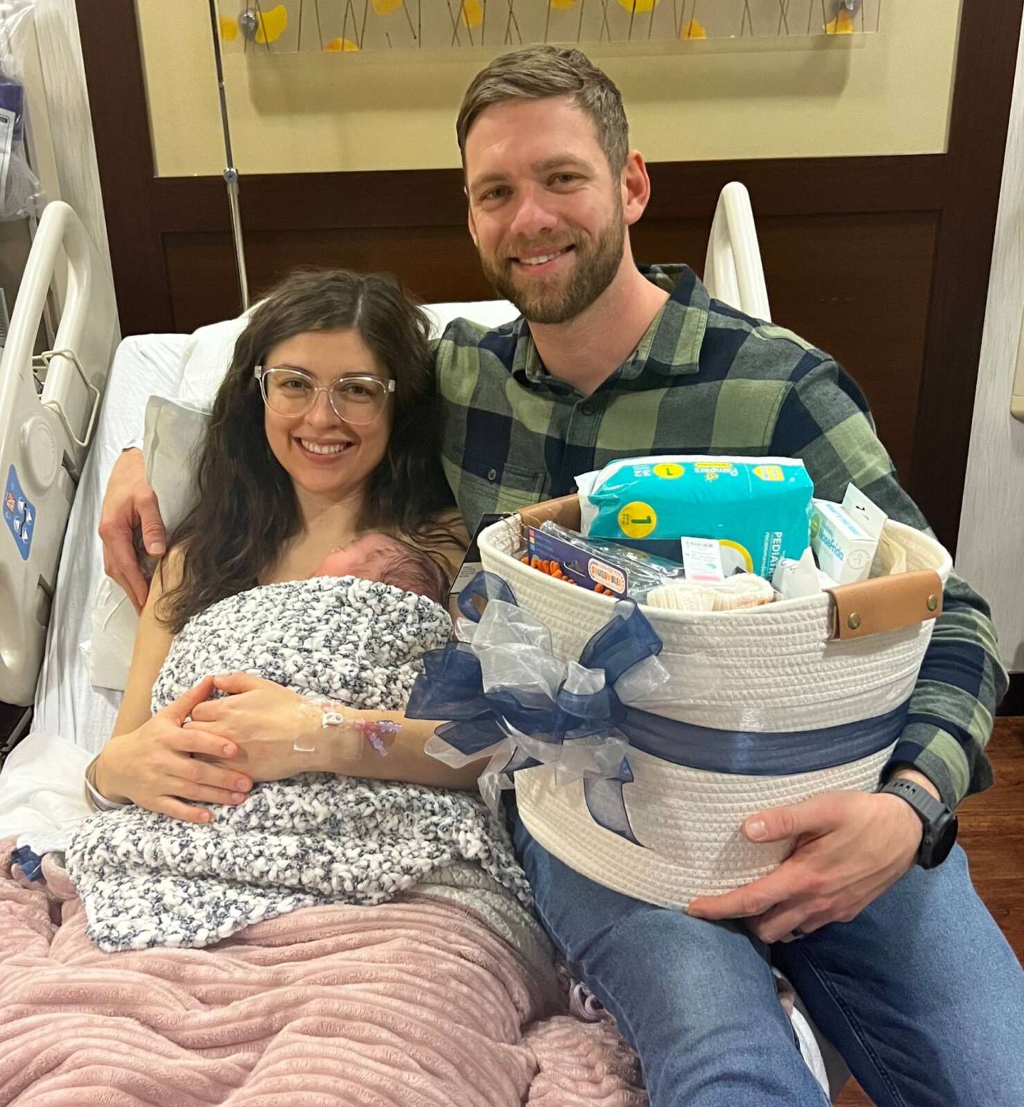 https://www.potomaclocal.com/wp-content/uploads/2024/01/010124-stafford-first-baby-.jpeg